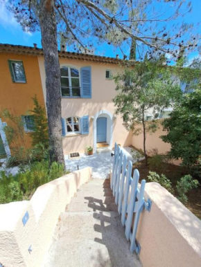 La villa Charles Grimaud Les Restanques Golf de Saint Tropez